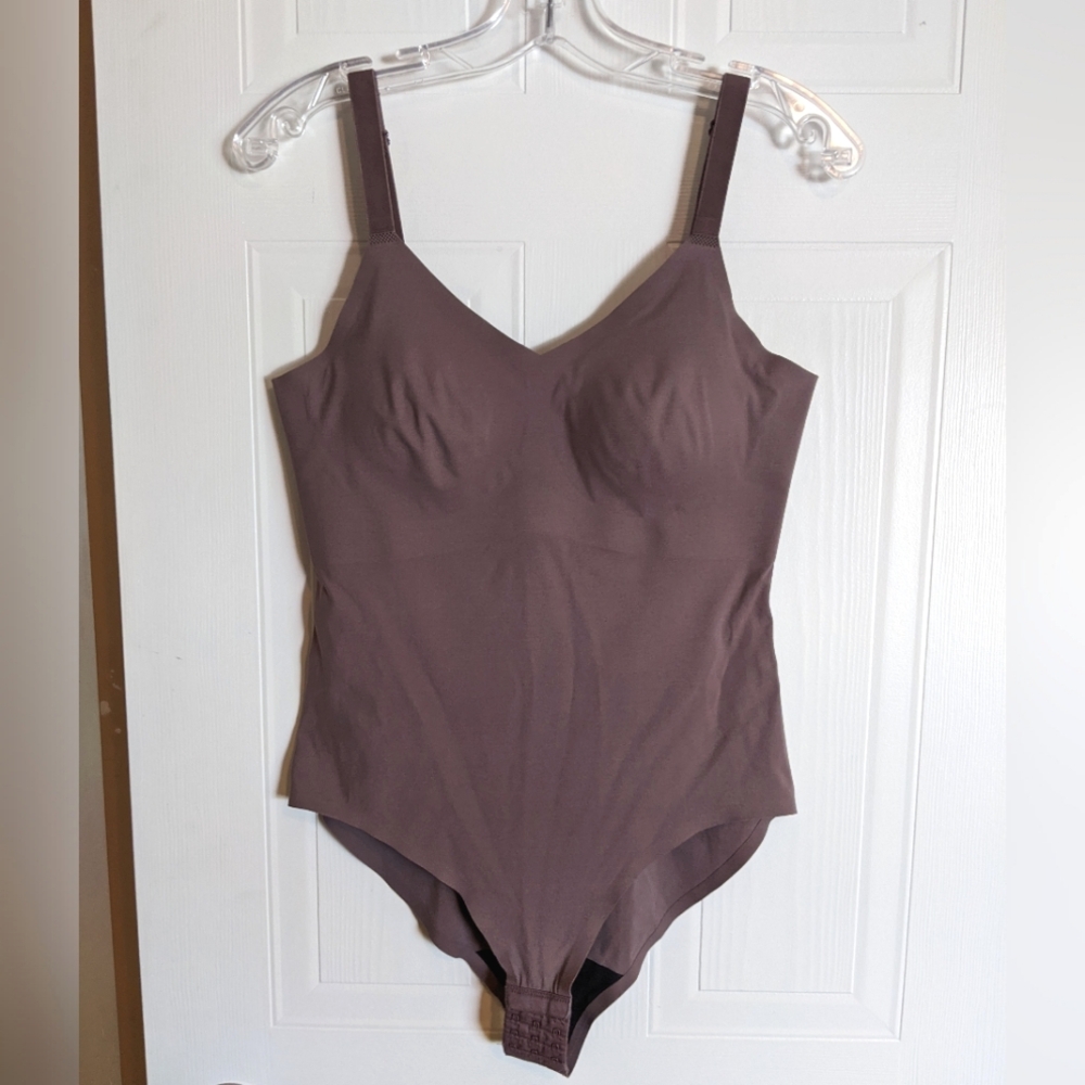 Knix “the every bodysuit” Size Large in Violet Dusk